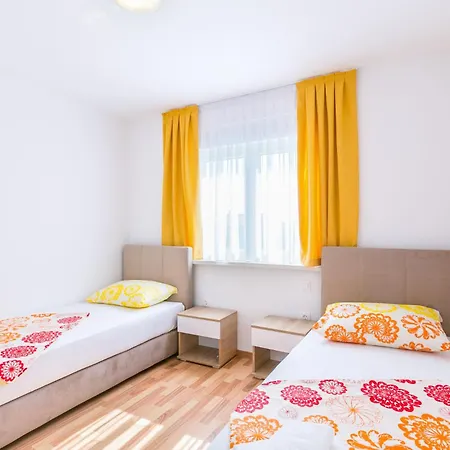 Dragan K2 - A1 First Floor - Mpolo Lejlighed Medulin