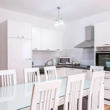 Dragan K2 - A1 First Floor - Mpolo