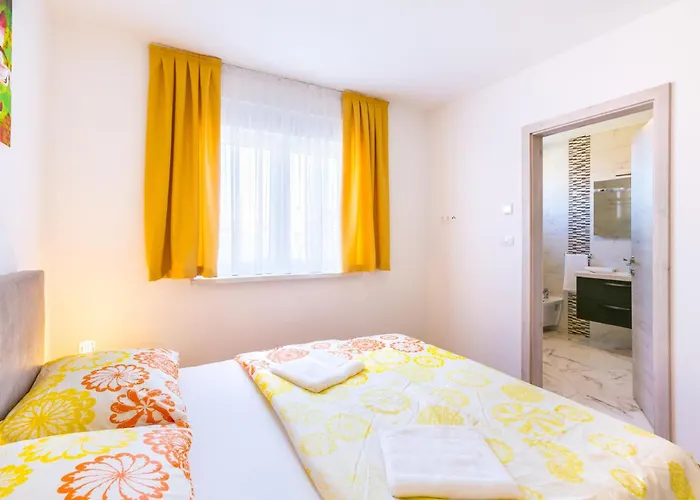 Apartment Dragan K2 - A1 First Floor - Mpolo *