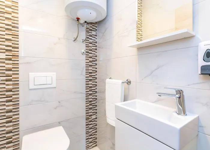 Dragan K2 - A1 First Floor - Mpolo Medulin