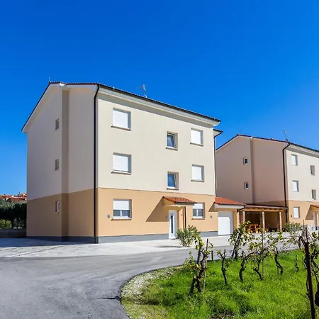 Dragan K2 - A1 First Floor - Mpolo